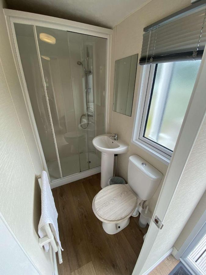 Impeccable 3 Bedroom Lodge Pet Friendly Northampton Luaran gambar